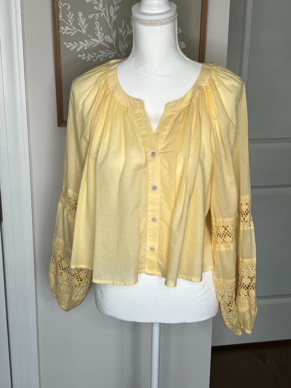 Aerie Light Weight Top Size XS